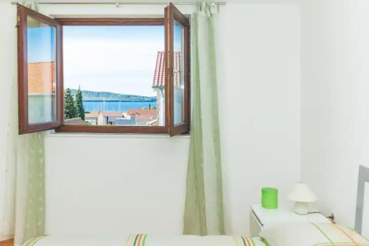 Apartment Morovic Kaštela Екстериор снимка